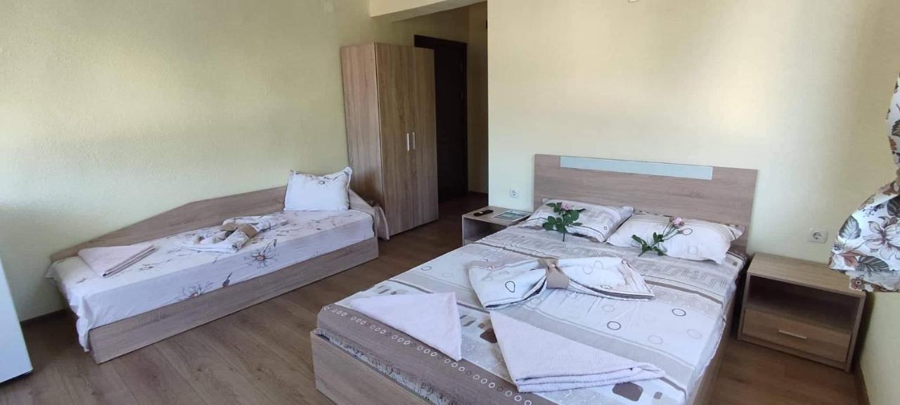 קלופר Guest House Proynovi מראה חיצוני תמונה